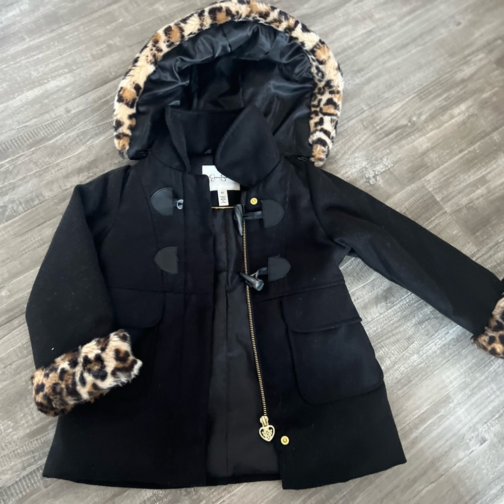 3T black peacoat